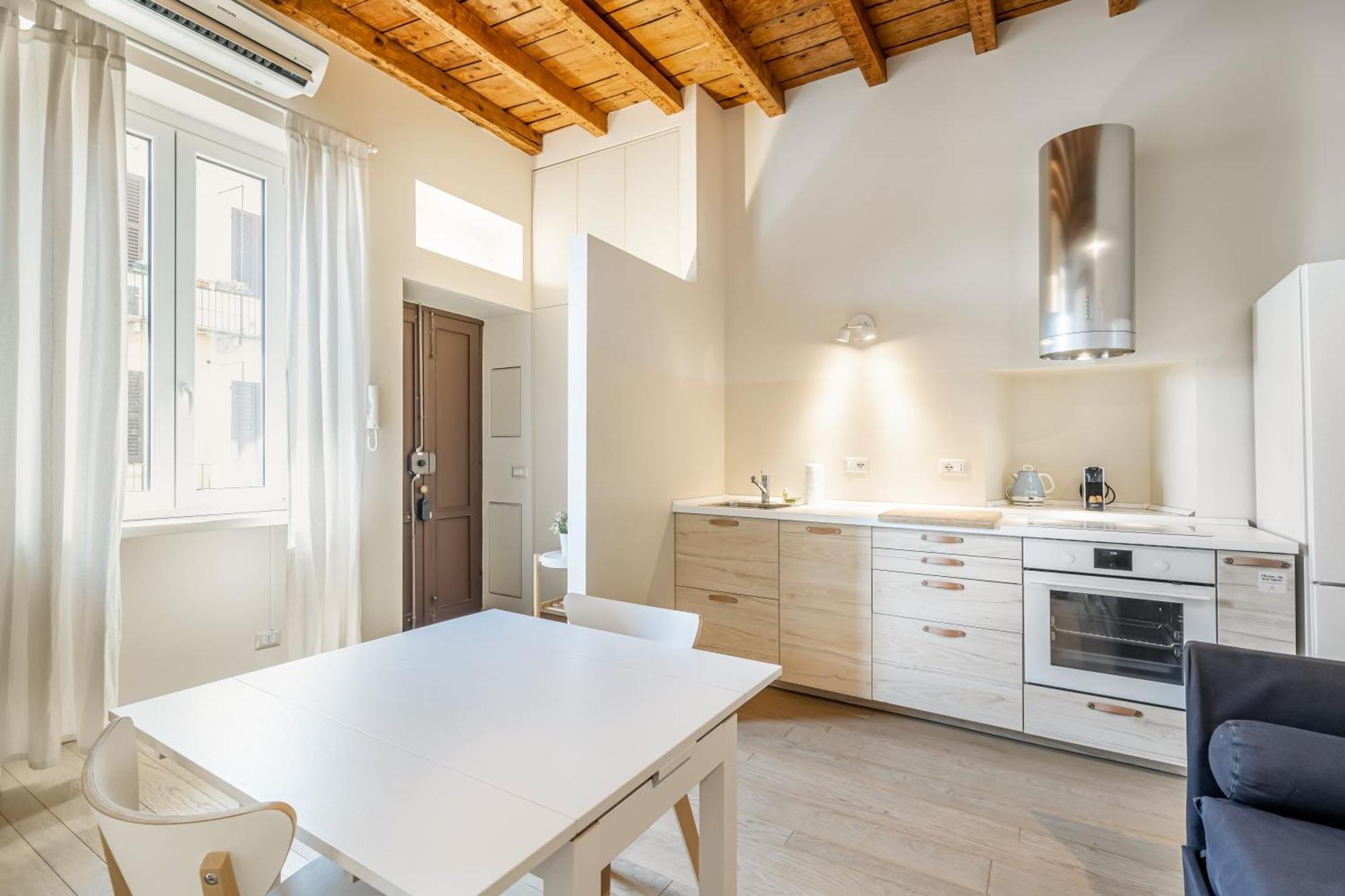 Relstay - Navigli - 1Br Милан Экстерьер фото